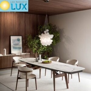 visilica iznad blagovaonskog stola