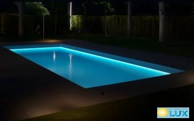 1M 10W GOTOVA LED ARMATURA IP68 SREBRNA 3000K